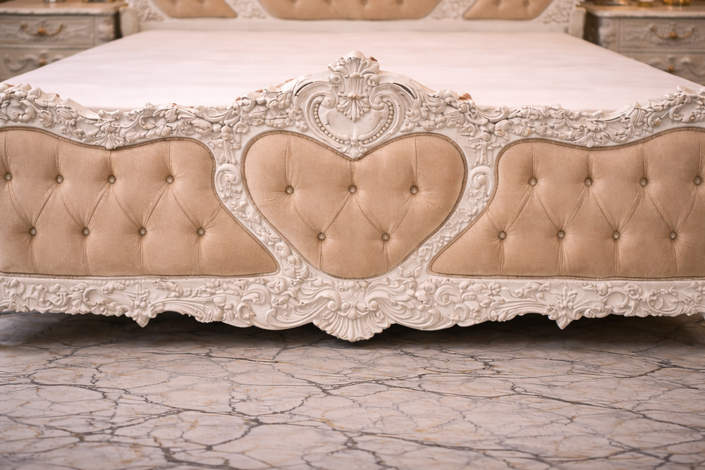 European style royal king size bed solid wood luxury frame