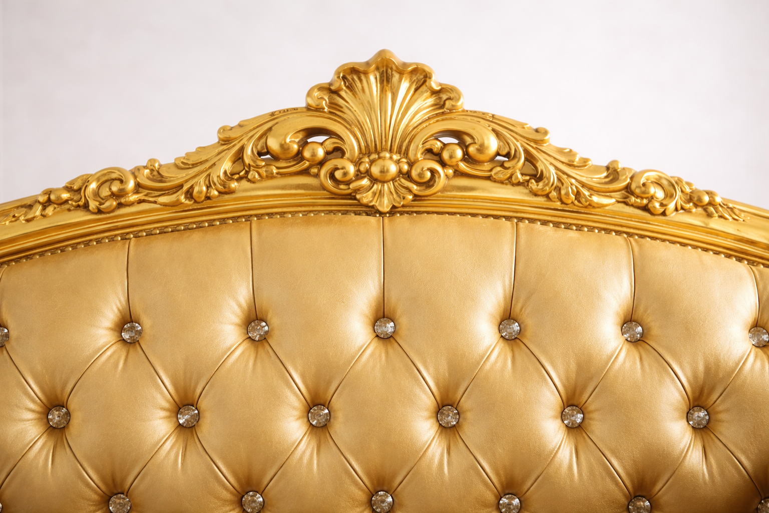 Versailles Royale 3 Seater Sofa – Gold Edition