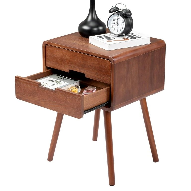Elegant bedside table with lamp décor